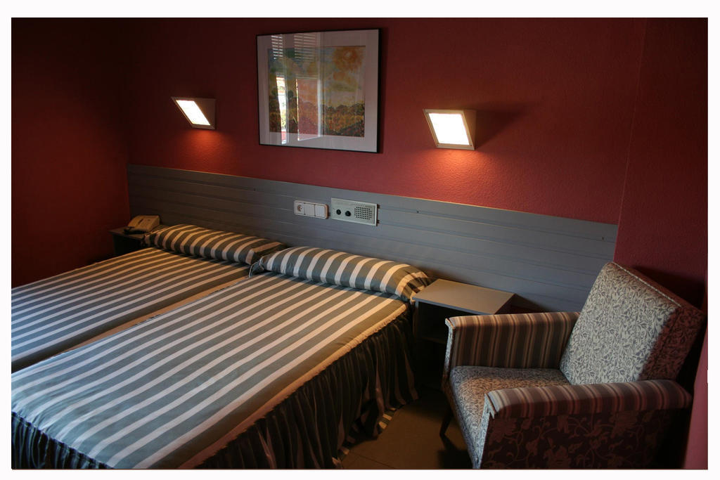 Hotel Fidalgo Calamocha Zimmer foto